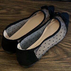 Elegant Black Polka Dot Women's Flats